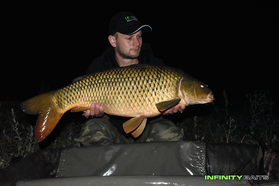 report Náročné osmihodinovky Infinity Baits