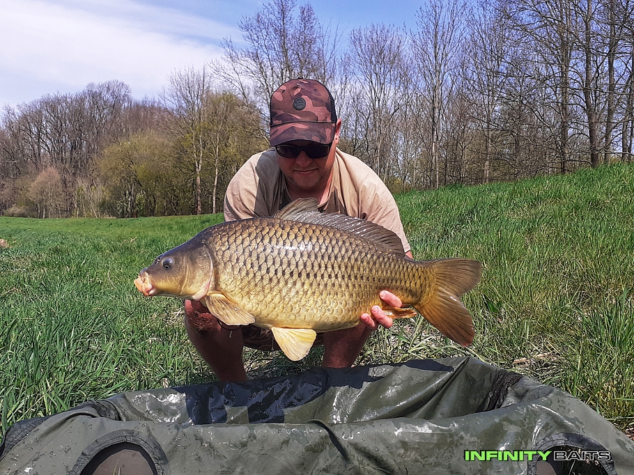report Jen na dvě noci Infinity Baits