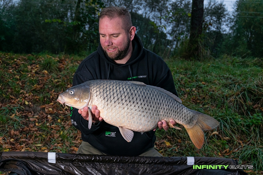 report Podzimni krůčky Infinity baits