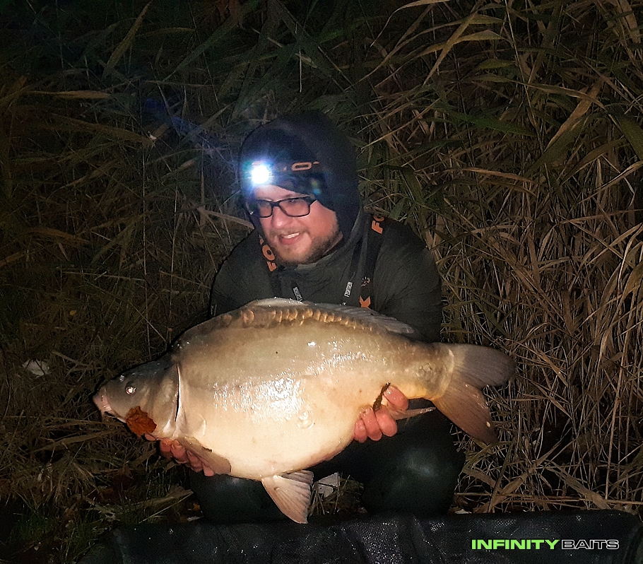 report Podzimní pískovna Infinity Baits