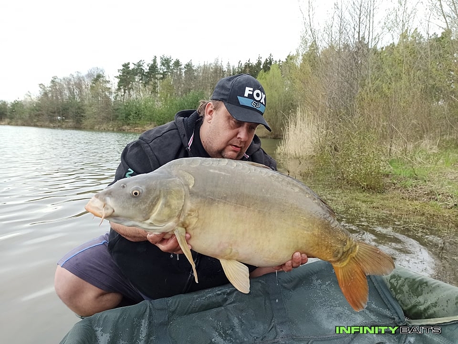 report Nový začátek Infinity baits