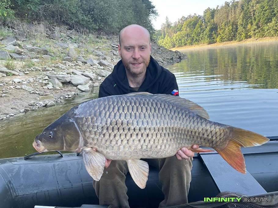 report Výprava na lodi Infinity Baits
