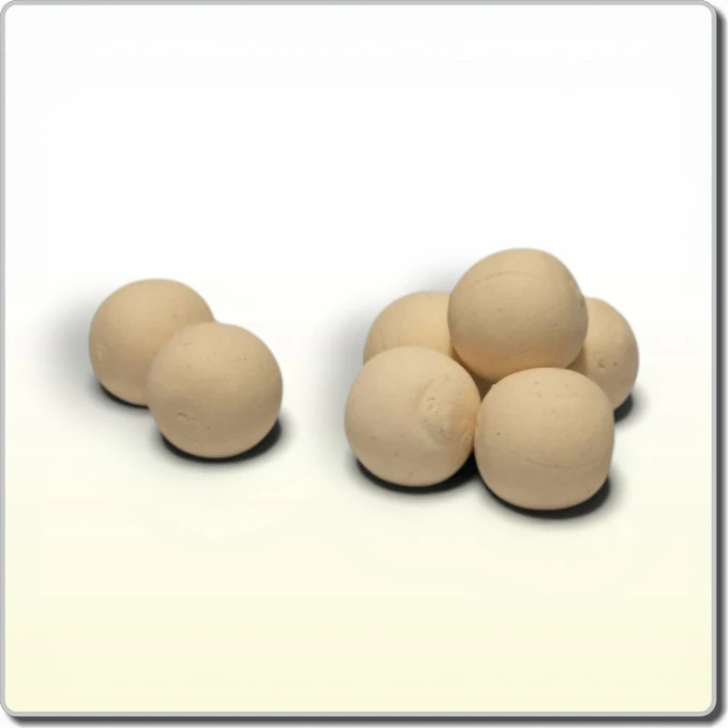 Nature Pop Up boilies fluoro bílá